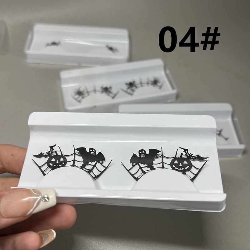 Cut Out Cobweb Lashes