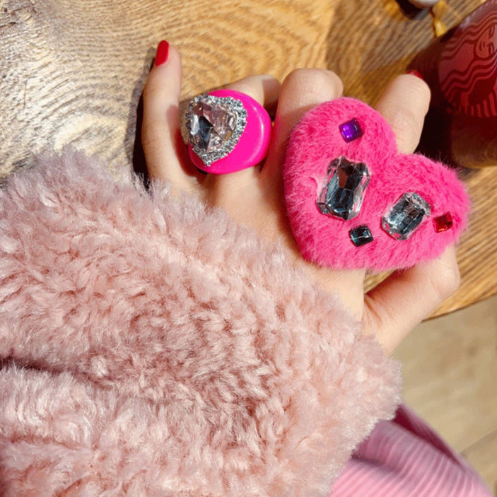 Adjustable Heart Plush Ring - Modomu
