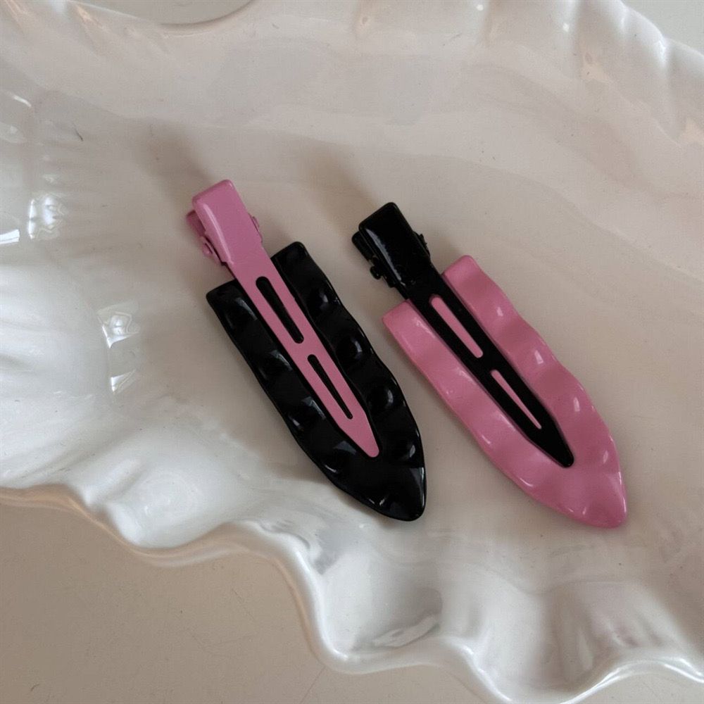 Retro Metal Wave Hair Clip