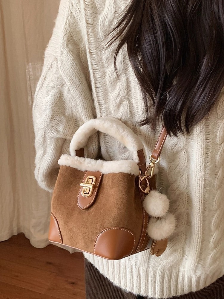 Plush Bucket Shoulder Crossbody Bag - Modomu