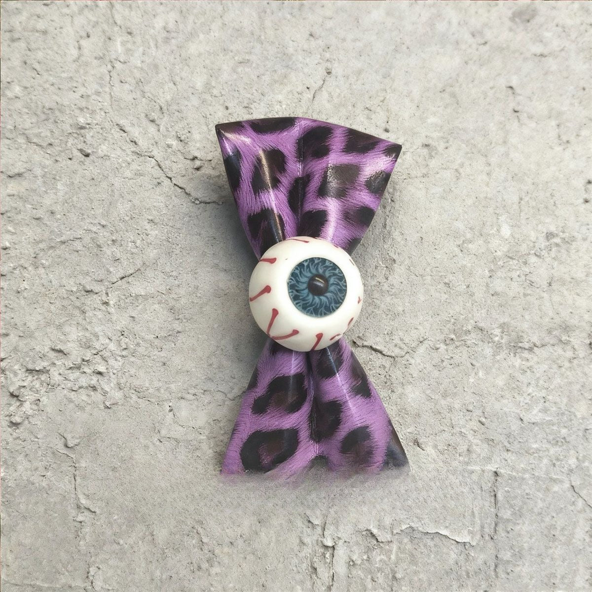 Leopard Eyeball Bow Clip