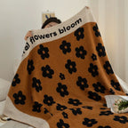 Caramel Daisy Fleece Throw Blanket