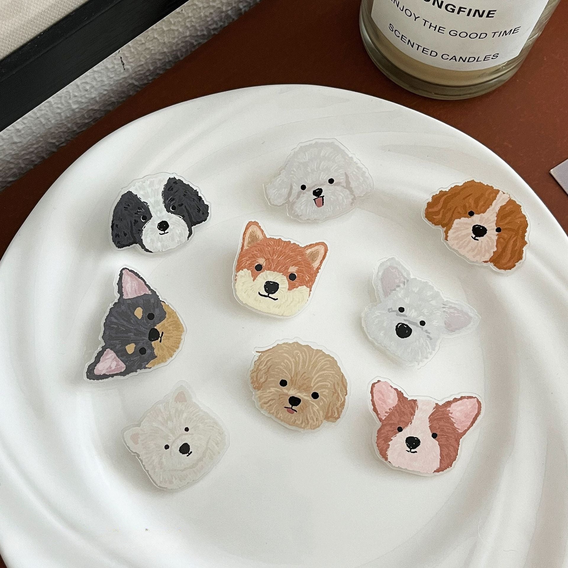 Cute Cartoon Dog Acrylic Brooch - Modomu
