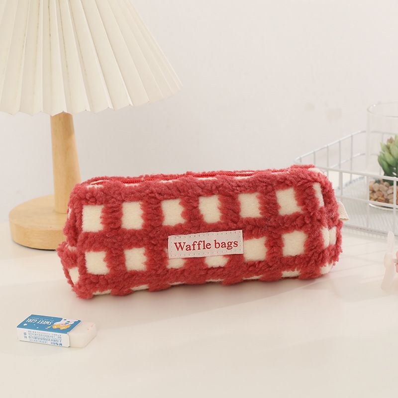 Checkerboard Plush Pencil Case - Modomu