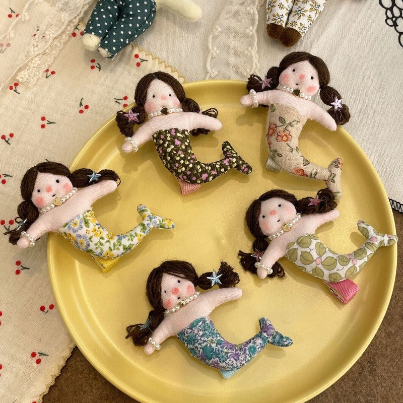 Cute Mermaid Doll Keychain - Modomu