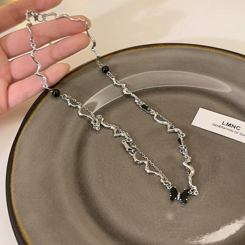 Butterfly Pendant Collarbone Necklace - Modomu