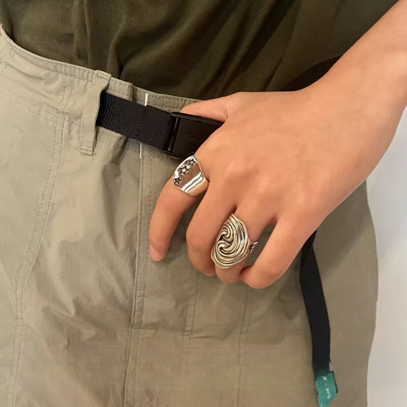 Retro Locomotive Star Ring - Modomu