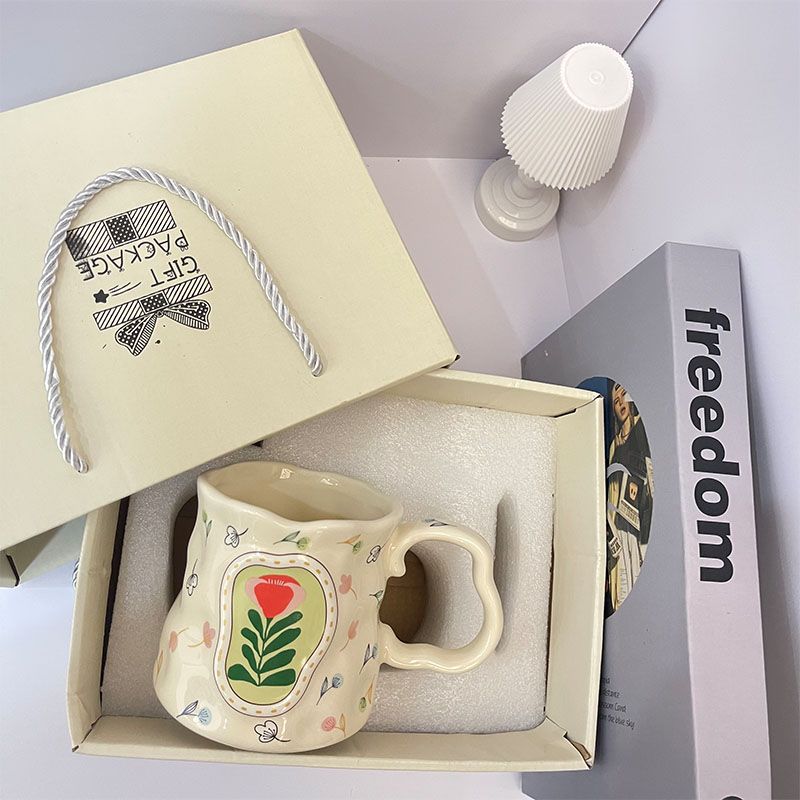 Cute Girl Water Cup Gift - Modomu