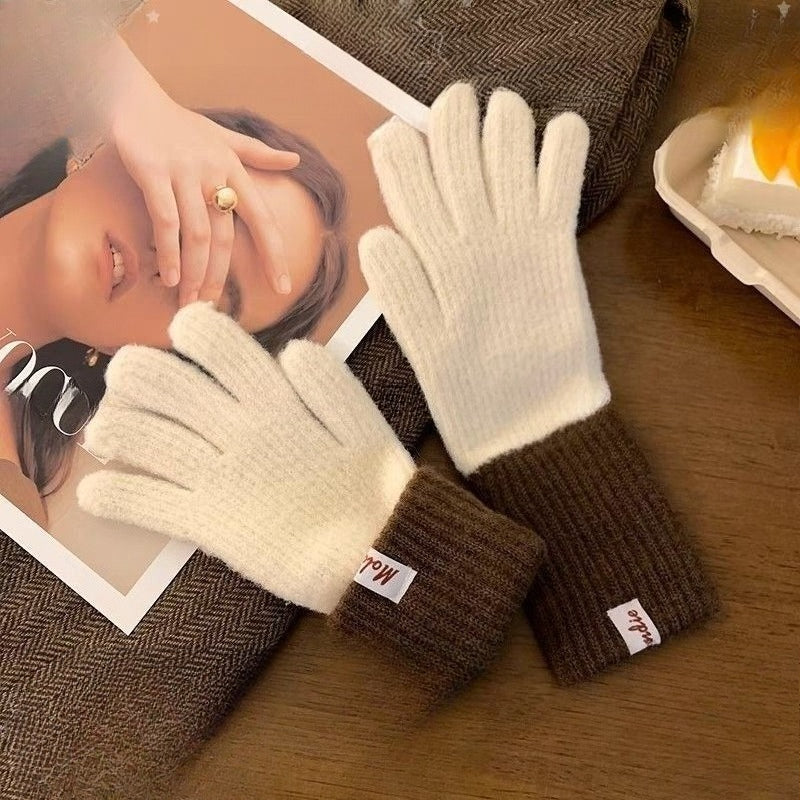 Double knit touchscreen winter gloves