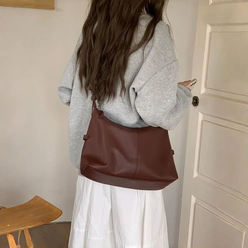 Locomotive Style Casual Shoulder Bag - Modomu