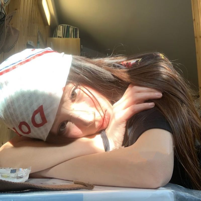 Retro Floral Square Headscarf - Modomu