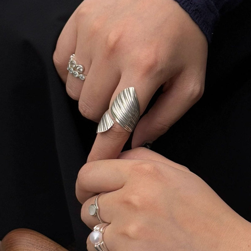 Chinese Style Textured Couple Ring - Modomu