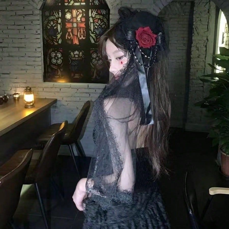 Rose Veil Bonnet Fascinator