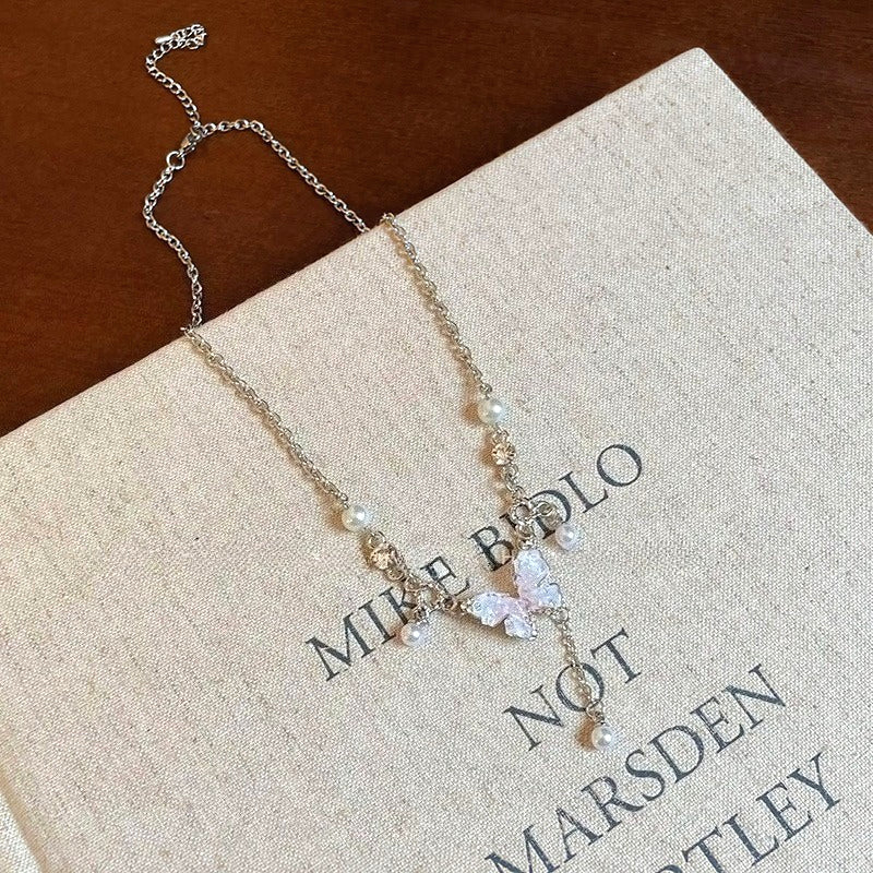Butterfly Pendant Necklace Elegance - Modomu