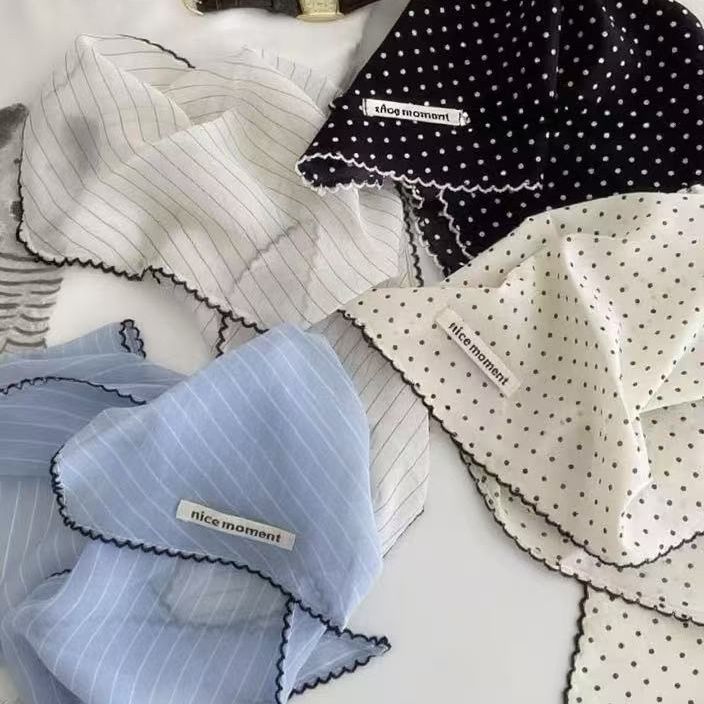 Minimalist Triangle Scarf Accessory - Modomu