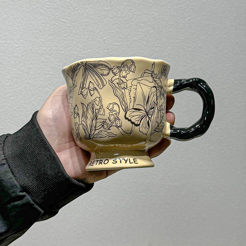 Chinese Ceramic Flower Mug - Modomu