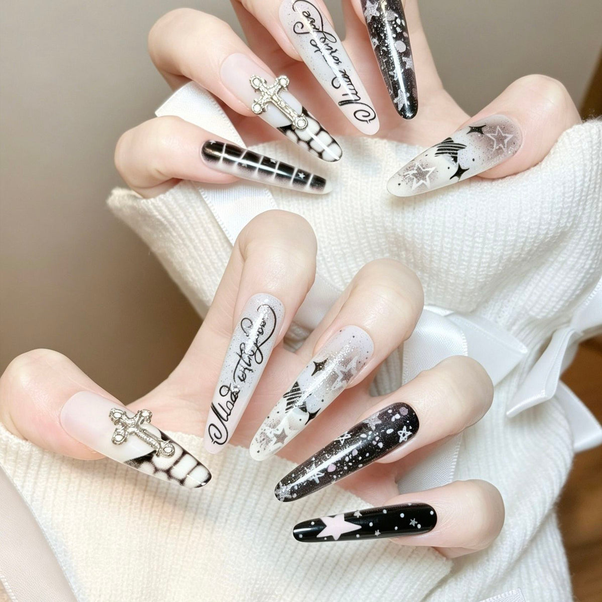 Midnight Cross Star Press-On Nails