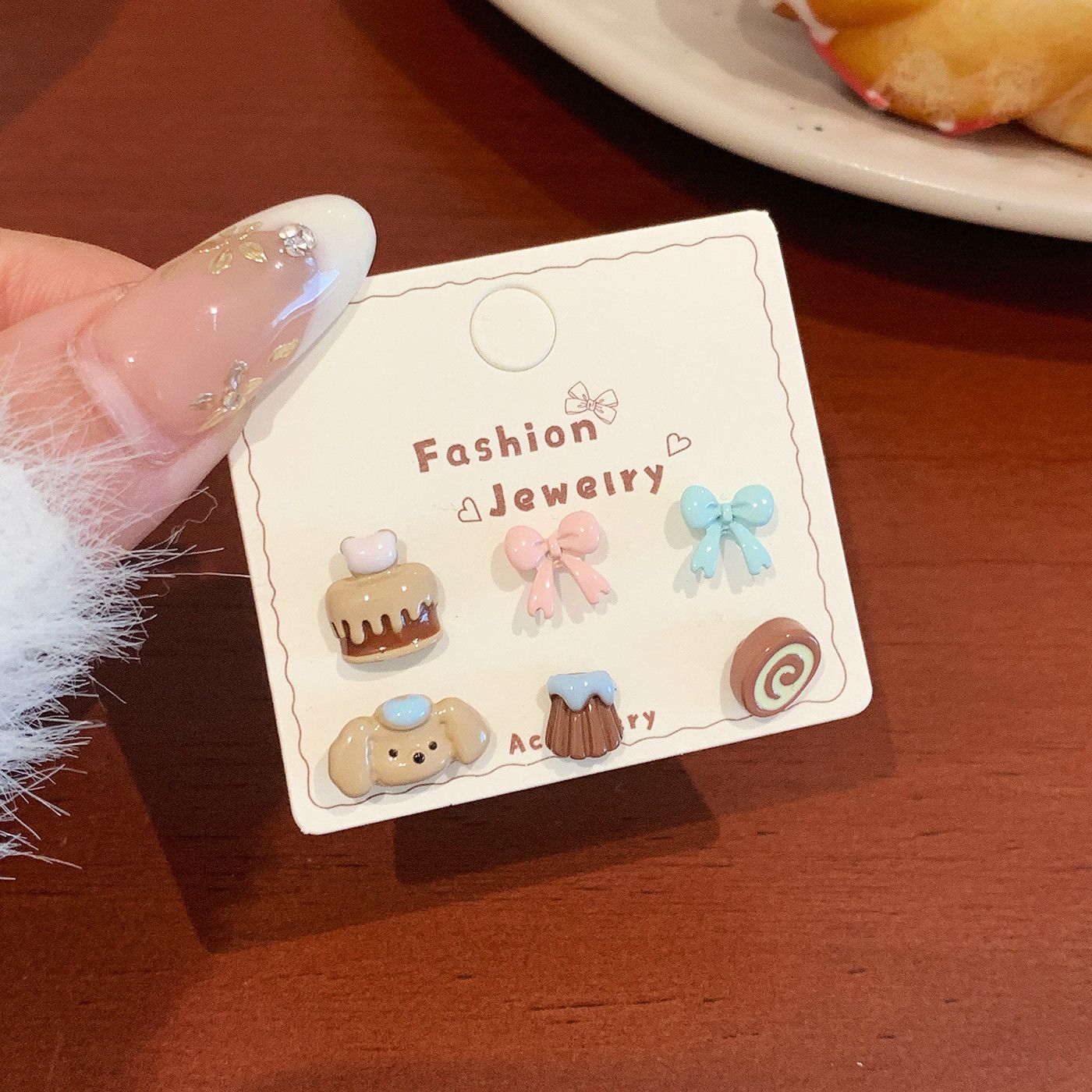 Sweet Puppy Stud Earrings Set - Modomu