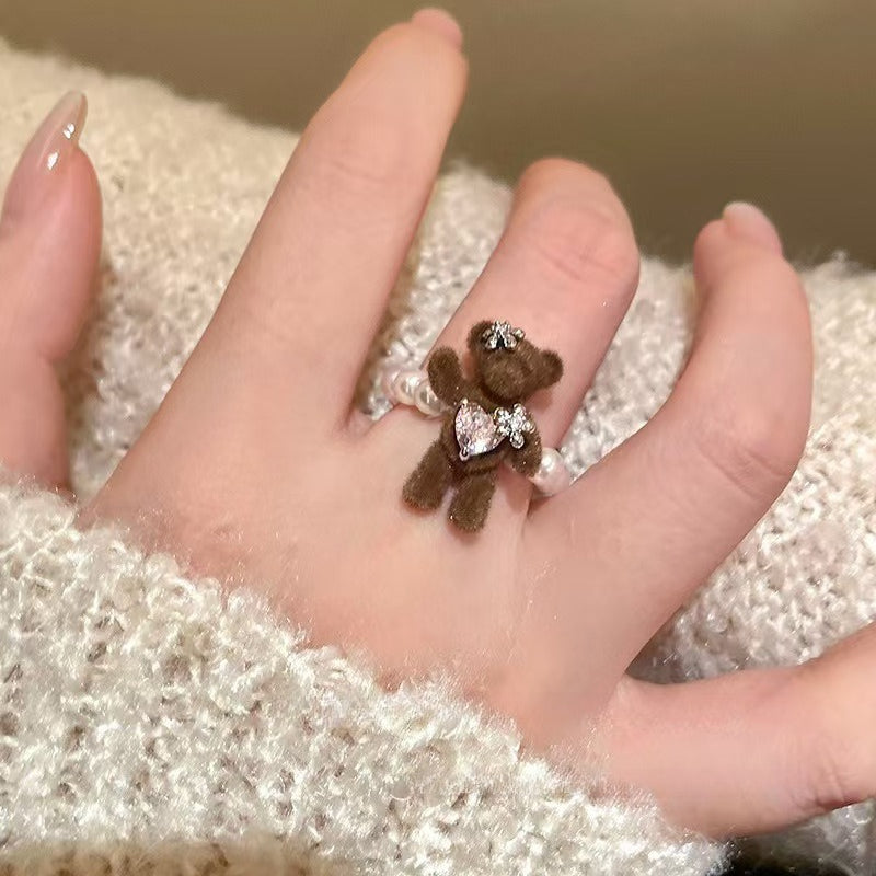 Flocked Bear Pearl Ring