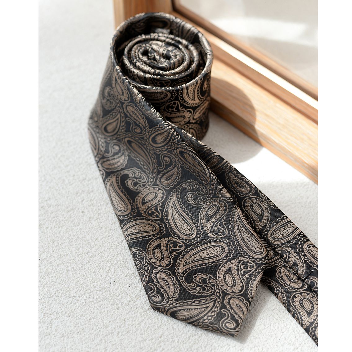 Retro Pattern Tie for Suits - Modomu