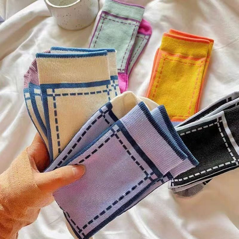 Contrast Stitch Stacking Socks - Modomu