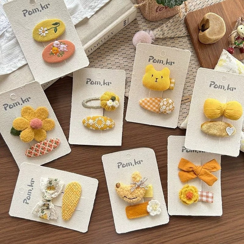 Flower Hair Clip With Soft Petals - Modomu