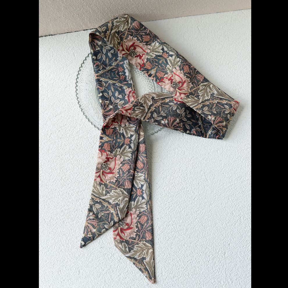 Art Print Narrow Silk Tie