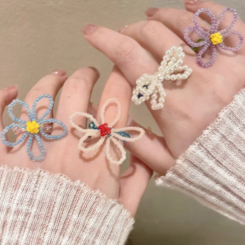 Crystal Flower Beaded Ring Set