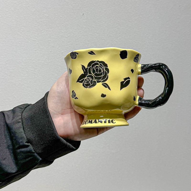 Chinese Ceramic Flower Mug - Modomu