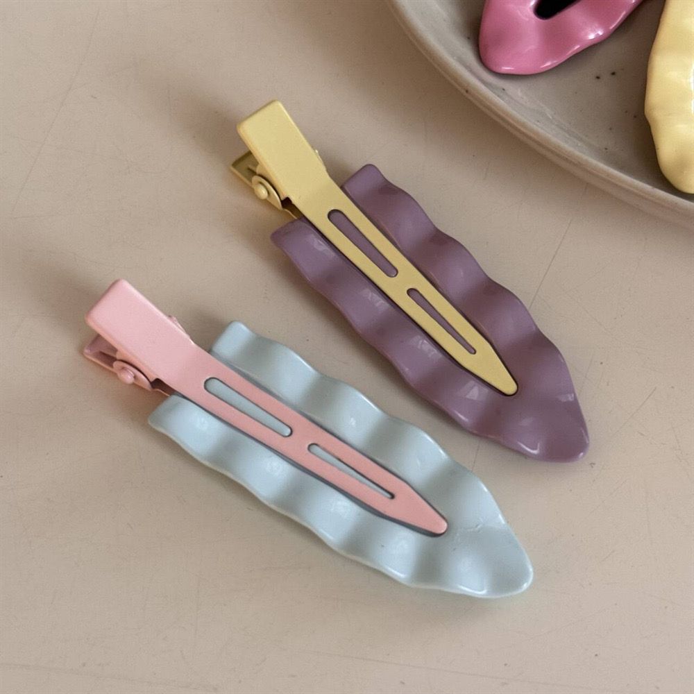 Retro Metal Wave Hair Clip