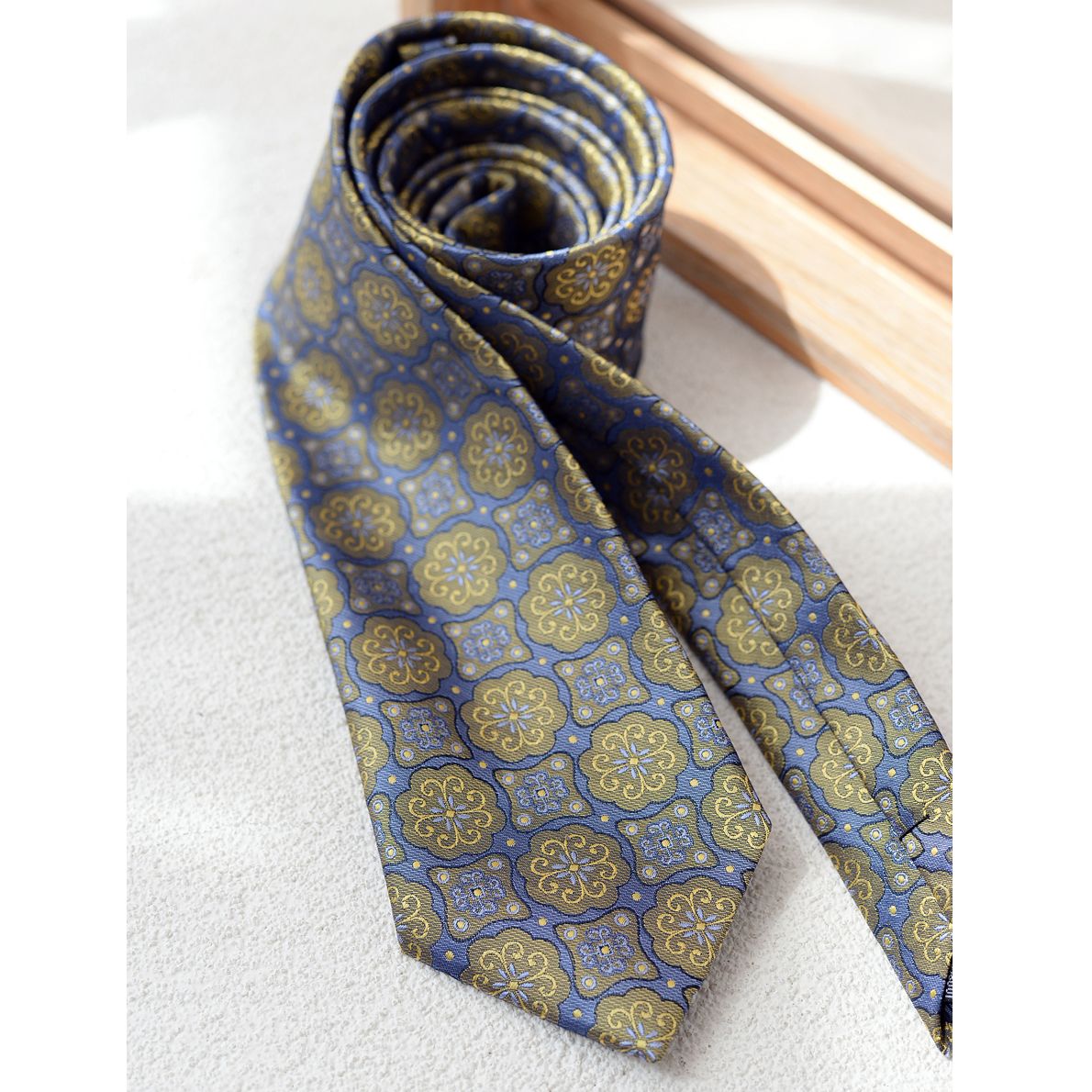 Retro Pattern Tie for Suits - Modomu