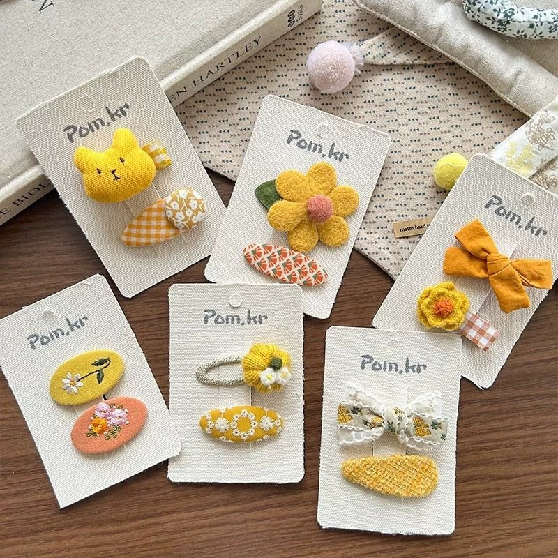 Flower Hair Clip With Soft Petals - Modomu