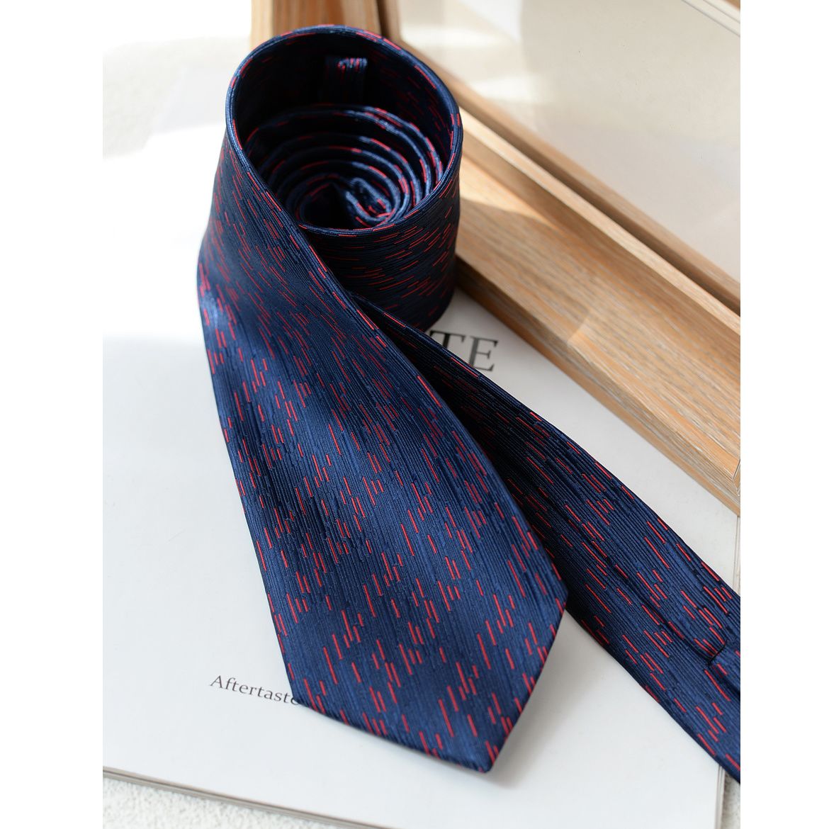Retro Pattern Tie for Suits - Modomu