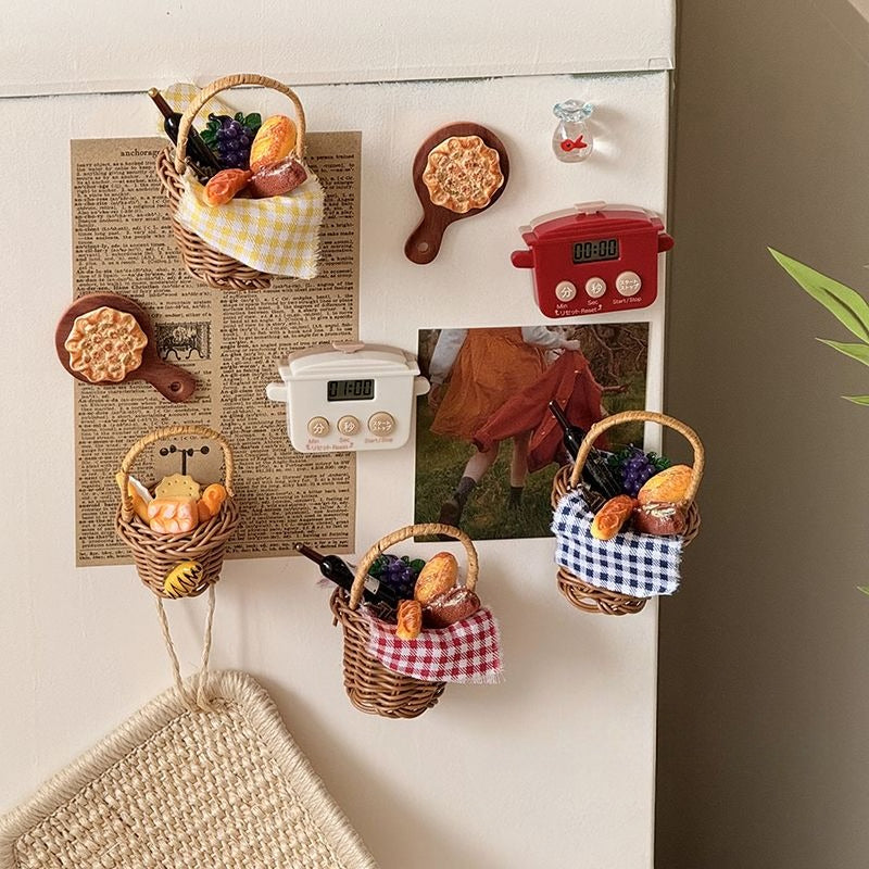 Mini Rattan Picnic Basket Magnet