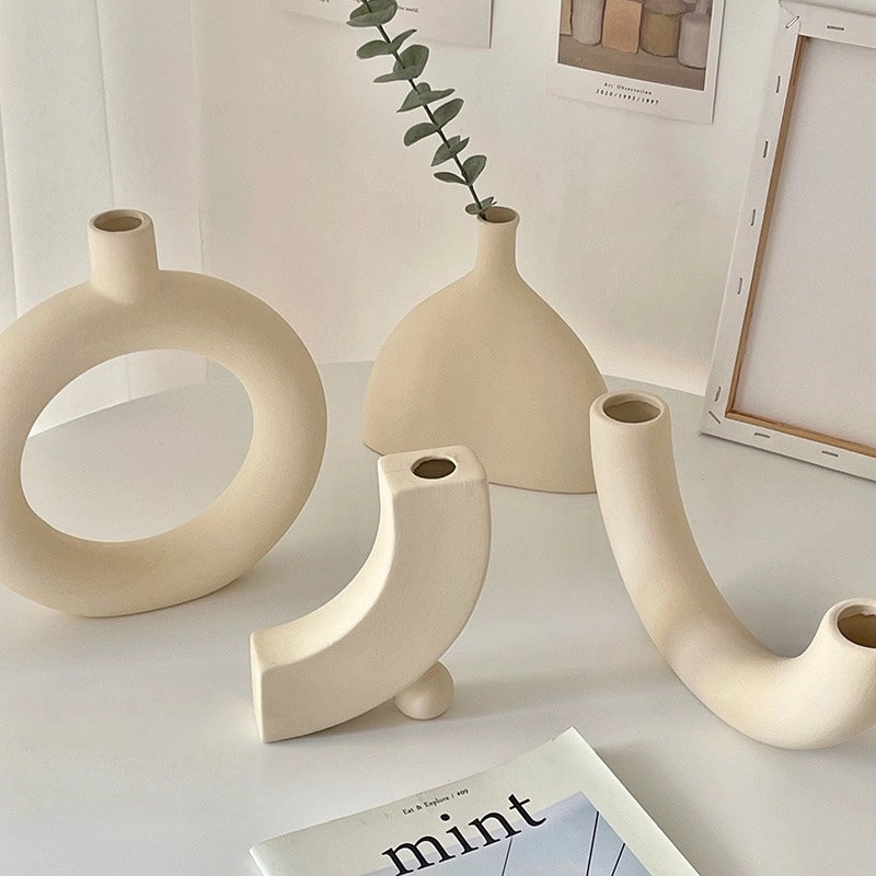 Retro Nordic Ceramic Vase