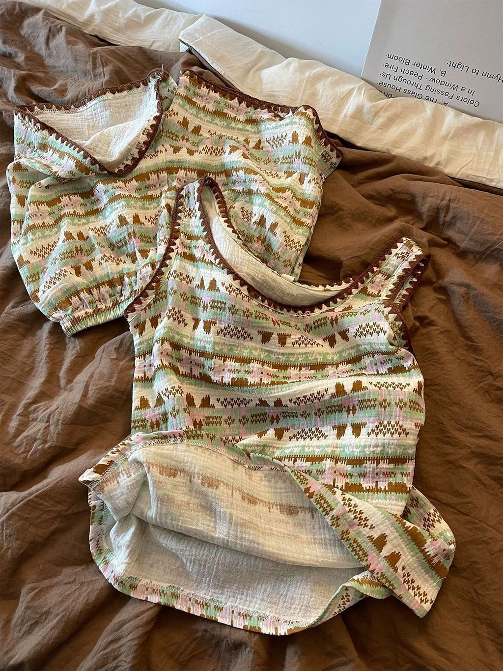 Brown Multi Stripe camisole interior texture