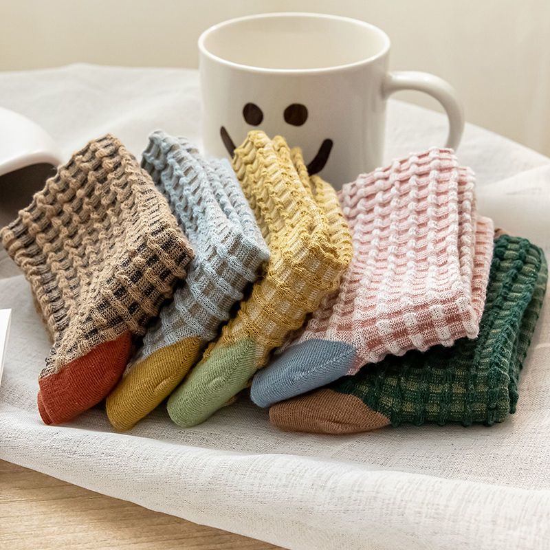 Waffle Check Contrast Toe Socks