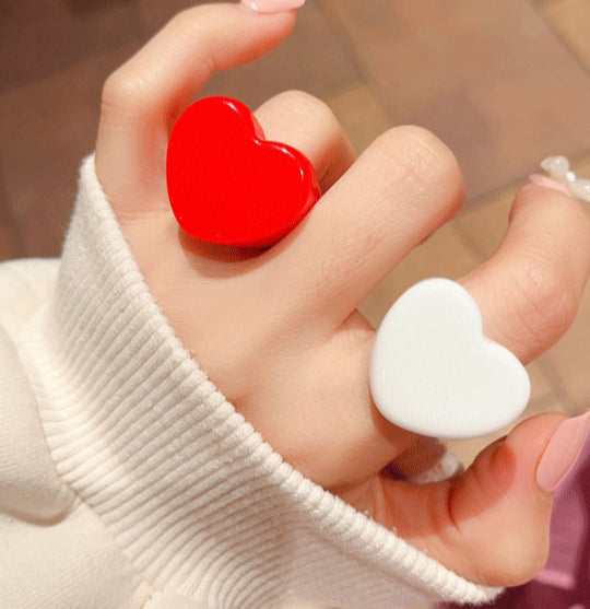 Vintage Acrylic Love Ring - Modomu