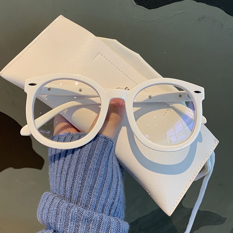 Oversized Round Rivet Glasses