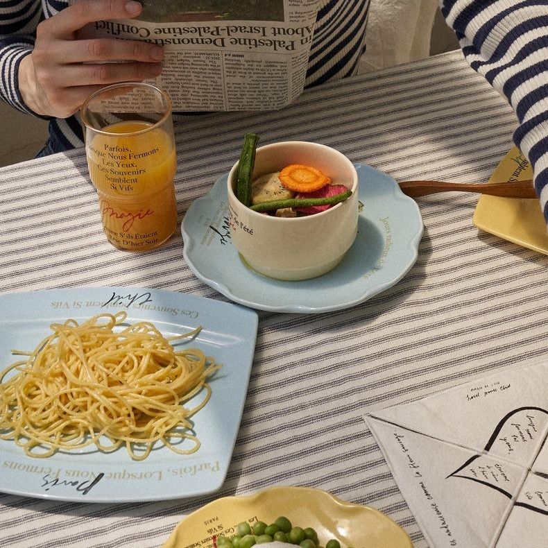 Retro French Script Tableware