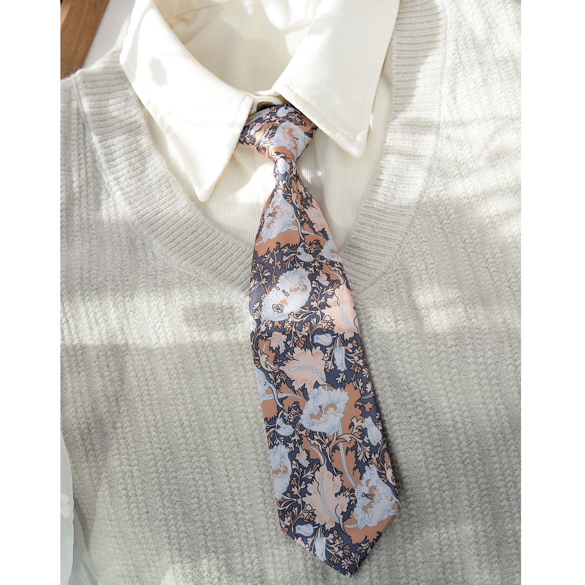 Cartoon Youth Academy Tie - Modomu