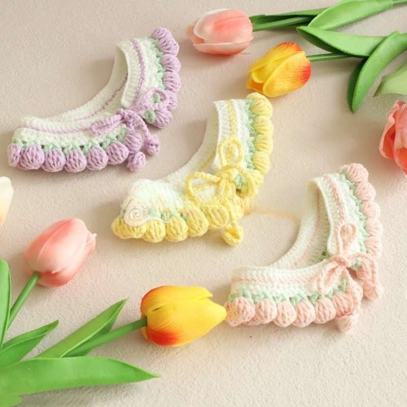 Knitted Pet Scarf Tulip Design
