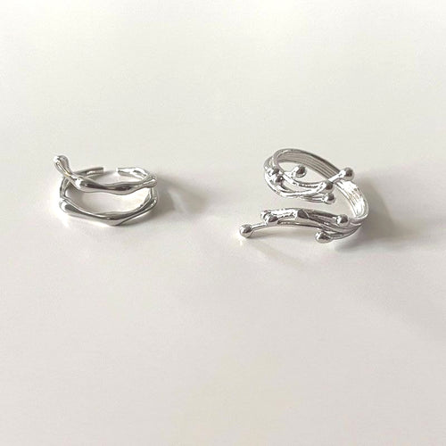 Minimal Flowing Spark Ring - Modomu