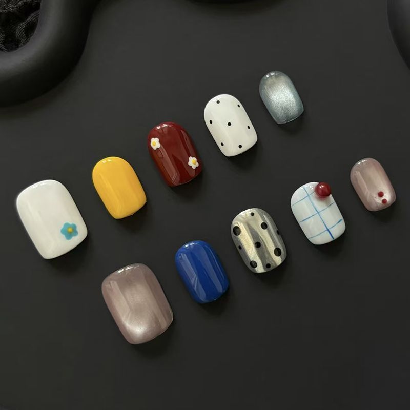Mismatched Dot Grid Press-On Nails