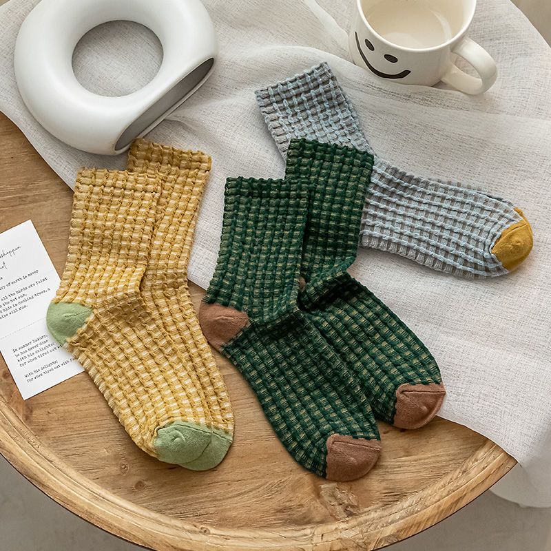 Waffle Check Contrast Toe Socks