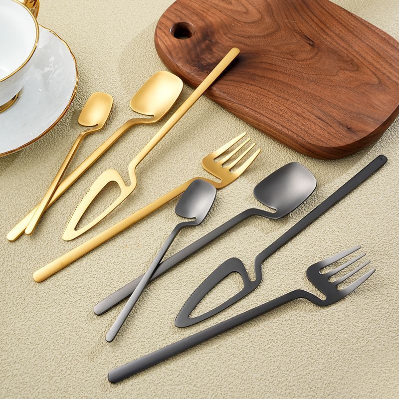 Rim Hook Cutlery Set