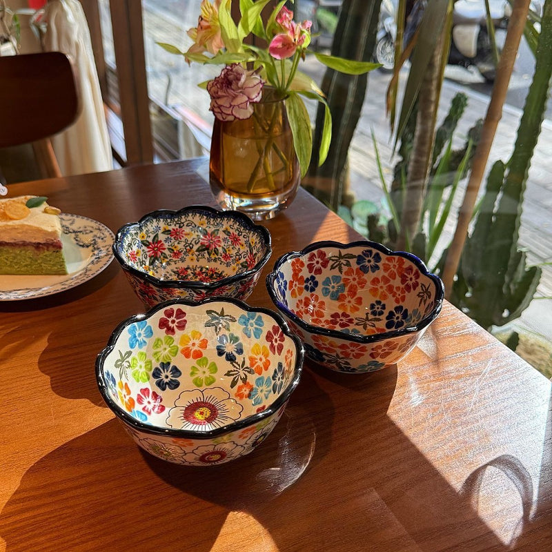 Scalloped Floral Rice Bowl