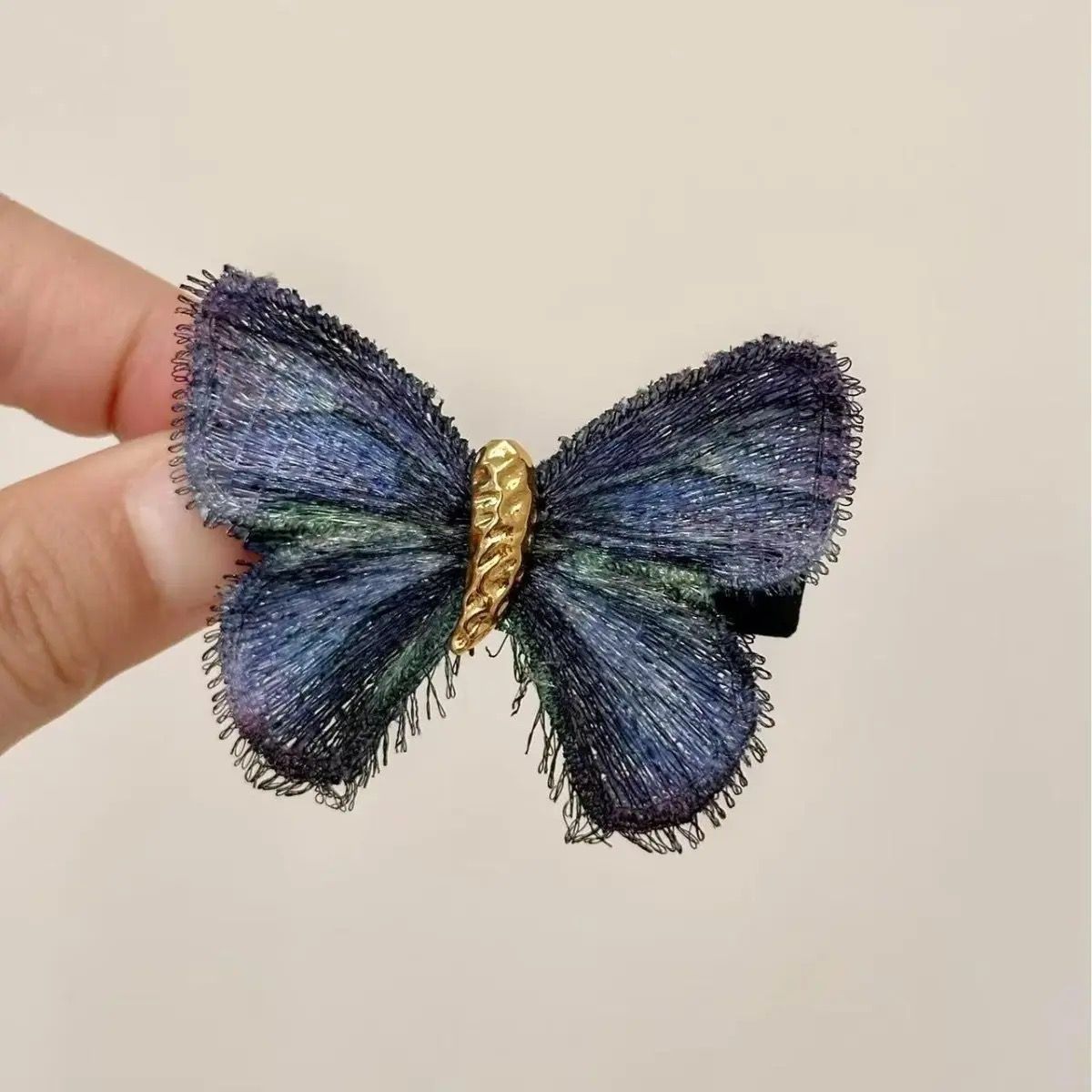Frayed Butterfly Duckbill Hair Clip