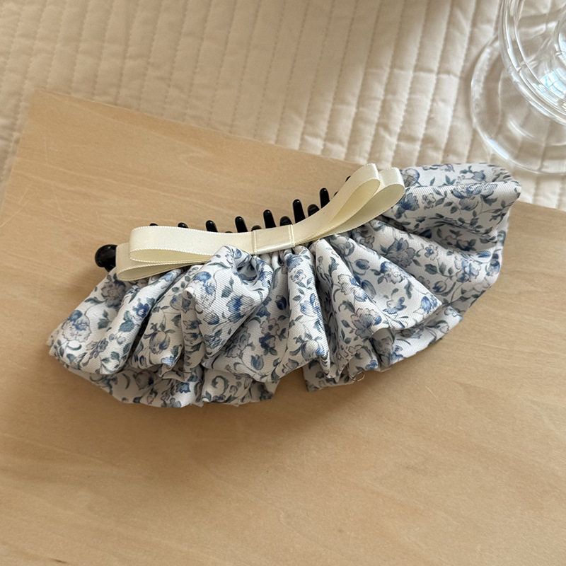 Ditsy Floral Banana Clip