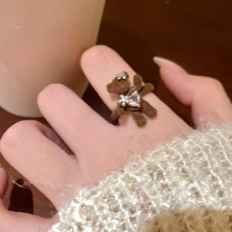 Flocked Bear Pearl Ring